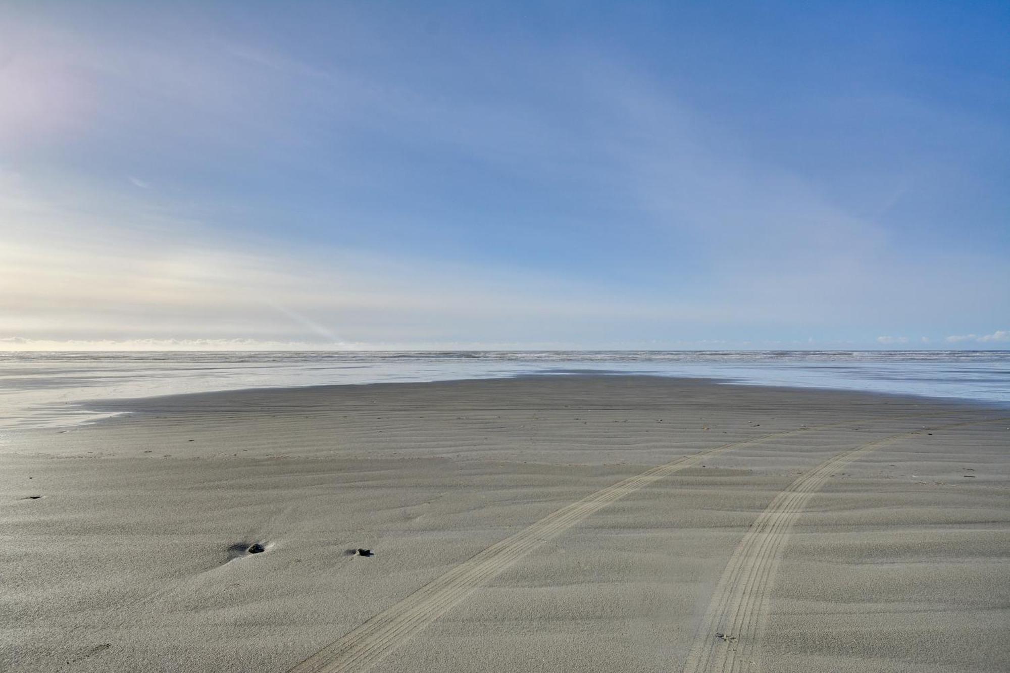 Villa Pet-Friendly Washington Retreat With Hot Tub And Deck! Ocean Shores Exterior foto